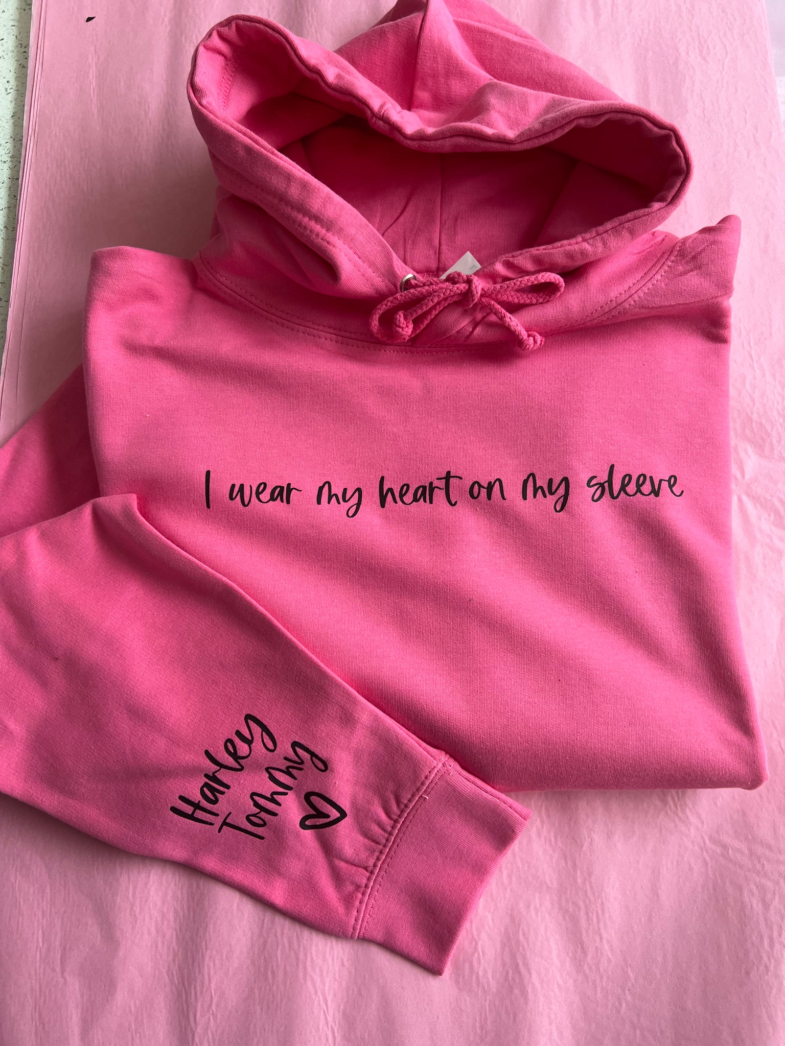 I wear my heart on my sleeve Hoodie Ooh Darling