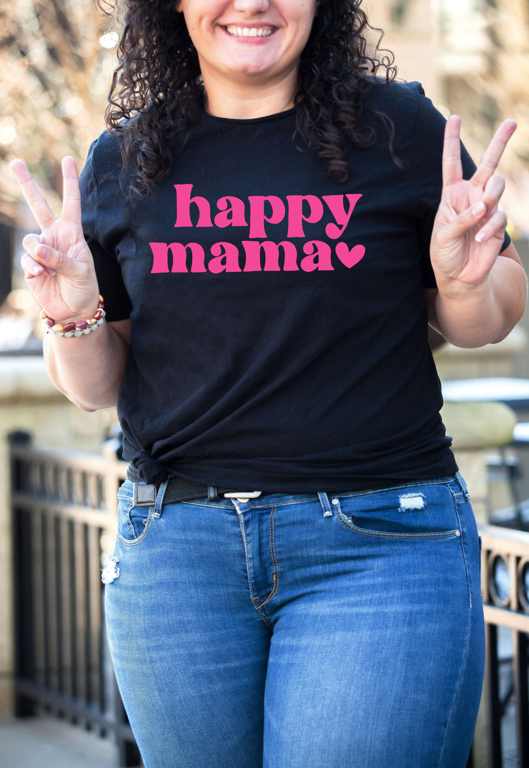 Slogan T- Shirt...... Happy Mama